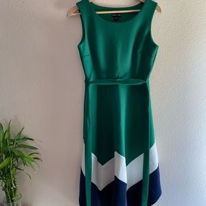 RETRO MIDI DRESS SIZE 8